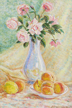 Персики и розы